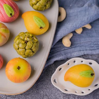 kaju_fruits_1